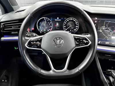 VW Touareg 3.0 TSi V6 eHybrid 4MOTION Elegance  381 CV (2022) - Photo 11