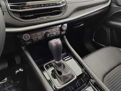 Jeep Compass 1.5 Turbo MHEV Altitude DCT  S-CUIR / CARPLAY / CAMERA (2025) - Photo 12