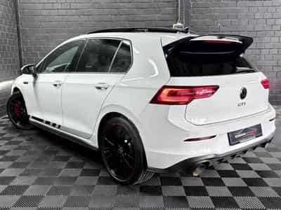VW Golf GTI Clubsport 2.0 TSI 300 CV DSG7 *DCC* AKRA* MATRIX *PANO* (2023) - Photo 4