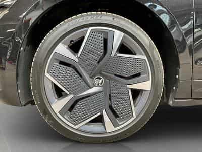 Skoda Enyaq 77kWh+RS+4x4+MAXX+AHK+LED+NAVI (2023) - Photo 8