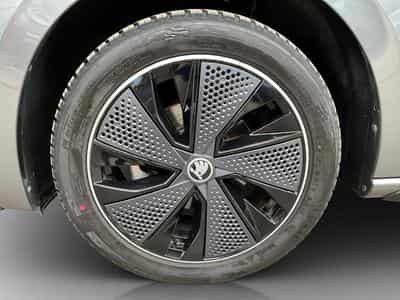 Skoda Scala Monte-Carlo+BVM+LED+Navi (2025) - Photo 8