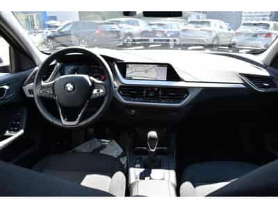 BMW 116 d REGUL GPS PDC LED 1° MAIN (2023) - Foto 9