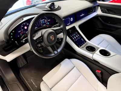 Porsche Taycan Performance Batterie / Sport Chrono / Pano / Dual Screen (2023) - Photo 9