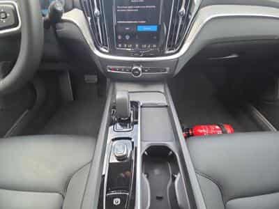 Volvo V60 B4 Core / Essence (2025) - Foto 11