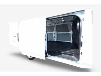 Ford Transit 2.0 ECOBLUE 150 L2H1 Limited (2015) - Foto 10