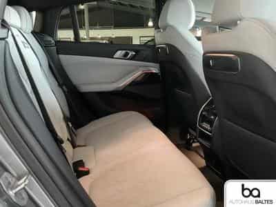 BMW X6 (2025) - Photo 8