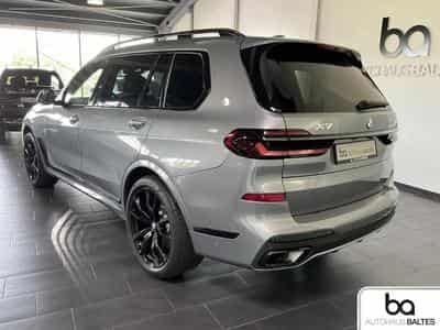 BMW X7 (2025) - Photo 4