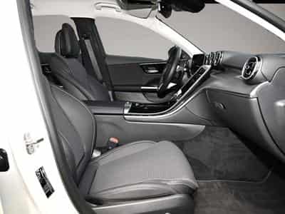 Mercedes 180 (2025) - Foto 2