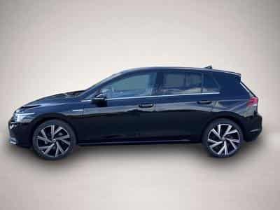 VW Golf (2024) - Photo 2