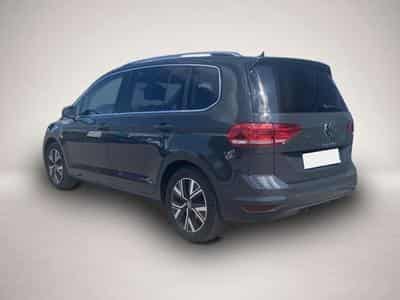 VW Touran (2022) - Photo 3