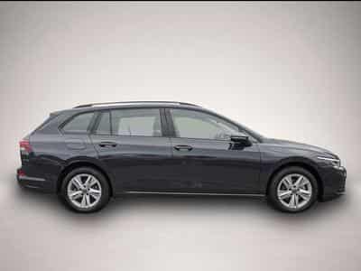 VW Golf (2024) - Photo 3
