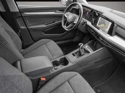 VW Golf (2024) - Photo 6