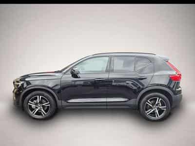 Volvo XC40 (2025) - Photo 4