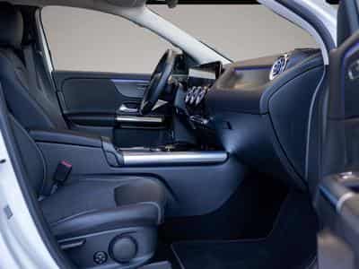 Mercedes GLA 200 (2024) - Foto 2