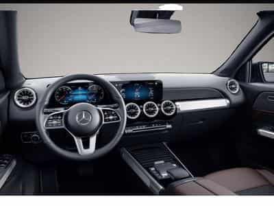 Mercedes GLA 200 (2024) - Foto 2