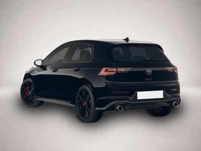 VW Golf (2024) - Photo 3