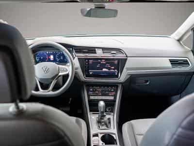 VW Touran (2025) - Photo 4