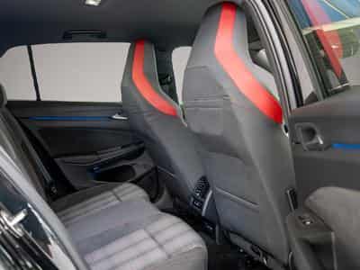 VW Golf (2024) - Foto 4