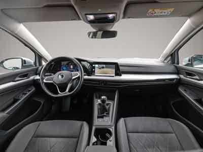 VW Golf (2022) - Photo 5