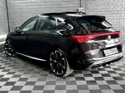 Cupra Leon 2.0 TSI 300CV * PANO * Volant SS * Caméra * (2023) - Foto 4