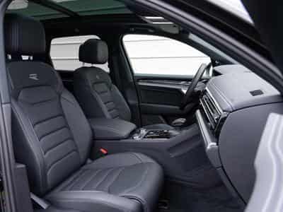 VW Touareg R-Line (2024) - Photo 6