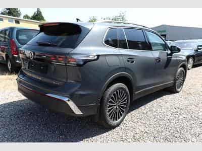 VW Tiguan Eleg. 4M Nav (2026) - Foto 3