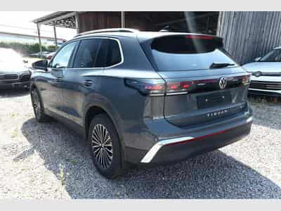 VW Tiguan Eleg. 4M Nav (2026) - Foto 4