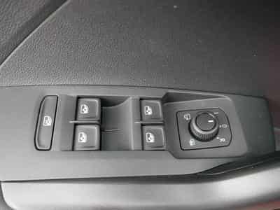 VW T-Cross LIFE (2026) - Foto 9