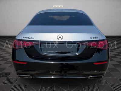 Mercedes S 680 Maybach Maybach 4MATIC Night Series (2023) - Photo 5