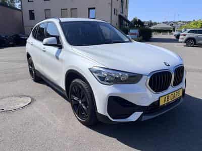 BMW X1 sDrive16dA 116PK (2022) - Photo 4