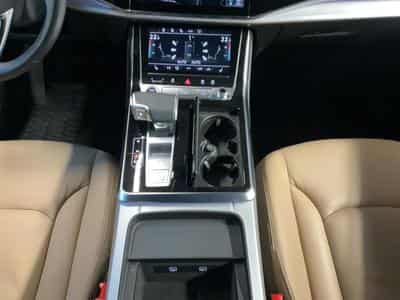 Audi Q8 S-Line+50TDI+Quattro+Tiptronic+AHK+Luft. (2023) - Foto 12
