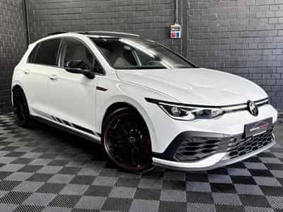 VW Golf GTI Clubsport 2.0 TSI 300 CV DSG7 *PACK PERF* AKRA* MATRIX * (2024) - Foto 3