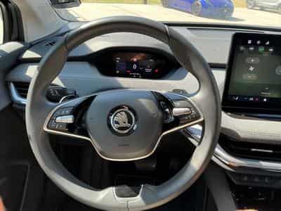 Skoda Enyaq 85X AWD (2025) - Foto 8