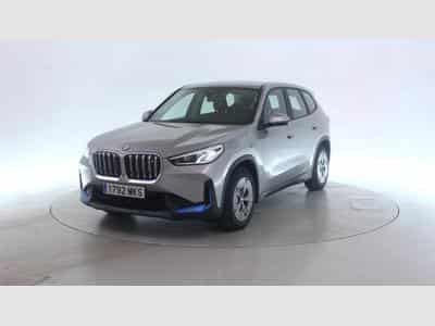Bmw iX1 xDrive30 (2023) - Foto 1