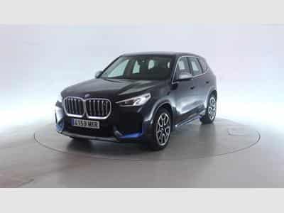 Bmw iX1 xDrive30 (2023) - Foto 1