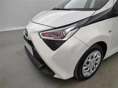 Toyota Aygo 1.0i VVT-i X-Play AUTO (2020) - Photo 15