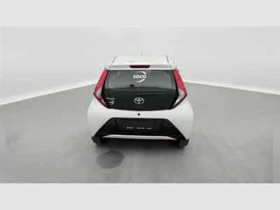 Toyota Aygo 1.0i VVT-i X-Play AUTO (2020) - Photo 5