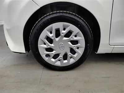 Toyota Aygo 1.0i VVT-i X-Play AUTO (2020) - Photo 6