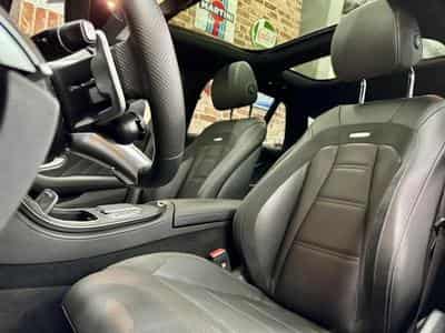 Mercedes C 63 AMG (2024) - Photo 5