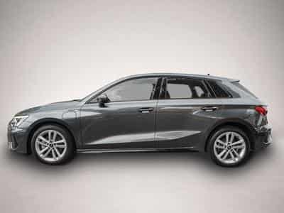 Audi A3 (2023) - Foto 4