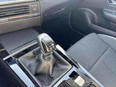 Opel Astra 1.2 L L Edition (2024) - Foto 10