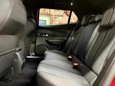 Peugeot 2008 (2025) - Foto 6