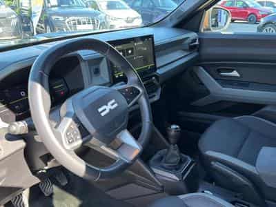 Dacia DUSTER 1.2 MILD HYBRID 130 EXTREME 4X4 (2024) - Foto 13