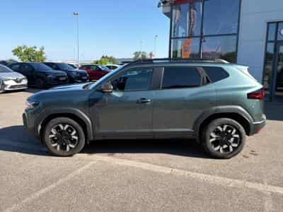 Dacia DUSTER 1.2 MILD HYBRID 130 EXTREME 4X4 (2024) - Foto 8
