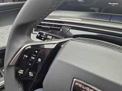 Peugeot 3008 1.2 HYBRID 145 ALLURE BUSINESS E-DCS6 (2025) - Photo 15