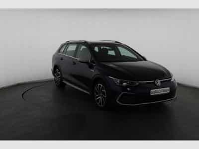 VW Golf Variant Alltrack (2022) - Photo 10