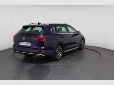 VW Golf Variant Alltrack (2022) - Photo 7