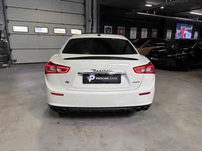 Maserati Ghibli 3.0 V6 S Q4 Automatik/ Xénon/Camera/Carbonne/20/Leder/VOLL (2016) - Photo 15