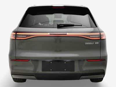 Geely EX5 PRO + 60 kWH´h (2026) - Photo 5