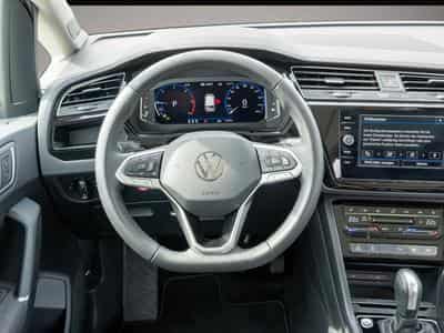 VW Touran (2024) - Foto 6